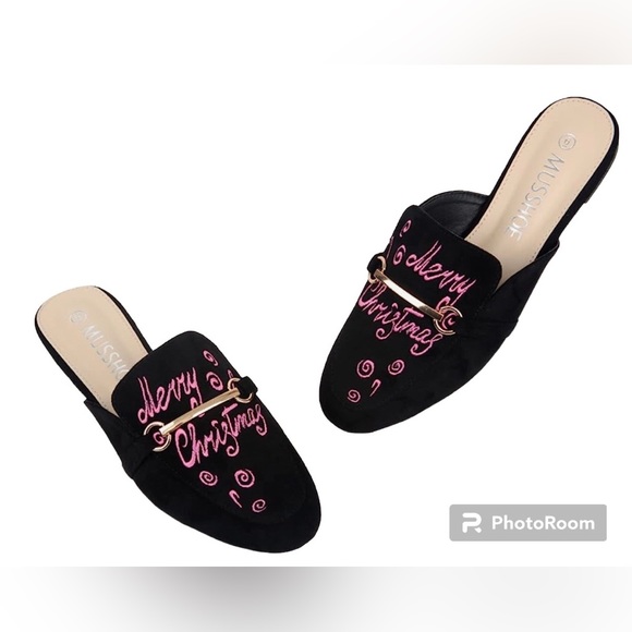 NWT MUSSHOE Merry Christmas Slip On Mules for Women Flats Black/Pink - Picture 9 of 14
